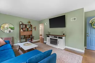 3057 N 80th St, Milwaukee, WI 53222 - Photo 6