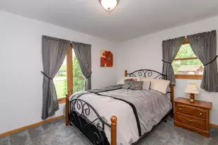 W164N9918 Robins Way, Germantown, WI 53022 - Photo 20