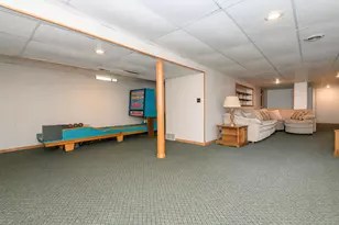 W164N9918 Robins Way, Germantown, WI 53022 - Photo 26