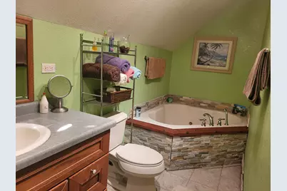 1614 N Sugar Island Rd, Summit, WI 53066 - Photo 12