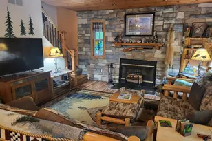1614 Sugar Island Rd, Summit, WI 53066 - Photo 6