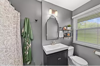 W220N9740  Amy Belle Rd, Germantown, WI 53017 - Photo 22