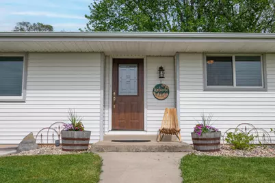 W220N9740  Amy Belle Rd, Germantown, WI 53017 - Photo 4