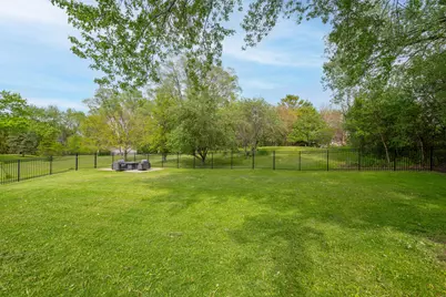 W220N9740  Amy Belle Rd, Germantown, WI 53017 - Photo 36