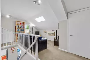 10041 N Holmes Ct, Mequon, WI 53092 - Photo 18