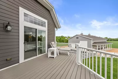 S66W24310  Skyline Ave, Vernon, WI 53189 - Photo 58