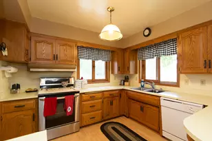 525 Janssen Ave, Mayville, WI 53050 - Photo 22