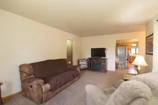 525 Janssen Ave, Mayville, WI 53050 - Photo 12