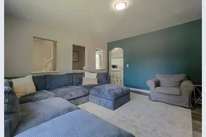 16 N Adams St, Elkhorn, WI 53121 - Photo 6