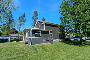 16 N Adams St, Elkhorn, WI 53121 - Photo 38