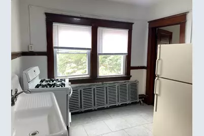 2900 W Arthur Ave #2902, Milwaukee, WI 53215 - Photo 8