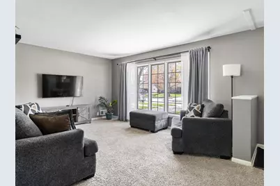 2018  Menasha Ave, Manitowoc, WI 54220 - Photo 2