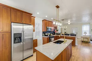 3169 S Griffin Ave, Milwaukee, WI 53207 - Photo 8