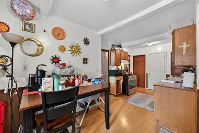 2735 W Harrison Ave, Milwaukee, WI 53215 - Photo 10