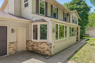 6912 N Tichigan Rd, Racine, WI 53185 - Photo 4