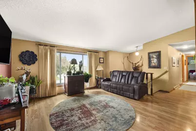 3227  Windsor Pl, West Bend, WI 53090 - Photo 4