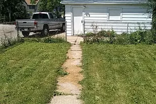 6017 N 37th St, Milwaukee, WI 53209 - Photo 4