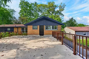 1775 Falls Rd, Grafton, WI 53024 - Photo 40