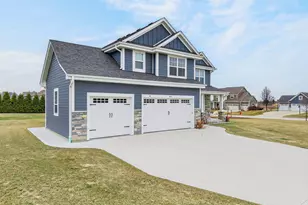 3128 W Hidden Oaks Dr, Franklin, WI 53132 - Photo 46