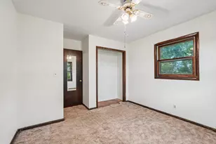 W220N9758 Amy Belle Rd, Germantown, WI 53017 - Photo 14