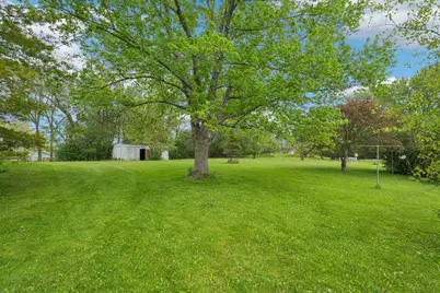 W220N9758  Amy Belle Rd, Germantown, WI 53017 - Photo 6