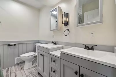 9907 W Beloit Rd, Milwaukee, WI 53227 - Photo 14