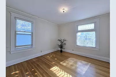 2745 N Summit Ave, Milwaukee, WI 53211 - Photo 28