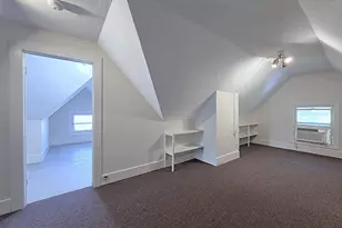 2745 N Summit Ave, Milwaukee, WI 53211 - Photo 42