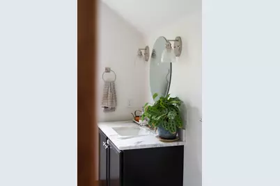 1430 N 67th St, Wauwatosa, WI 53213 - Photo 24