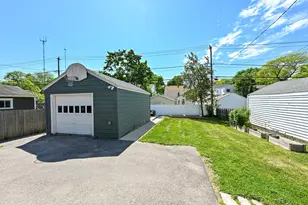 4751 N Marlborough Dr, Whitefish Bay, WI 53211 - Photo 26