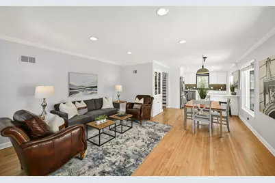 4751 N Marlborough Dr, Whitefish Bay, WI 53211 - Photo 4