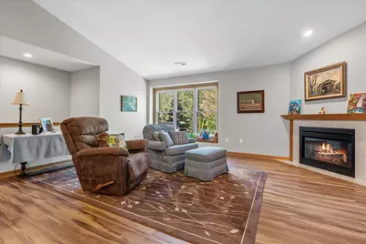 6235 S Creekside Dr #26, Cudahy, WI 53110 - Photo 12