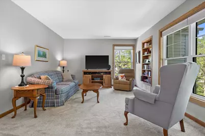 6235 S Creekside Dr #26, Cudahy, WI 53110 - Photo 18