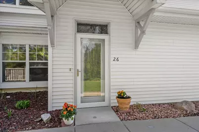 6235 S Creekside Dr #26, Cudahy, WI 53110 - Photo 32
