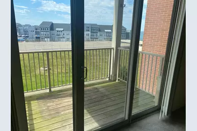 4110 S Lake Dr #244, Saint Francis, WI 53235 - Photo 20