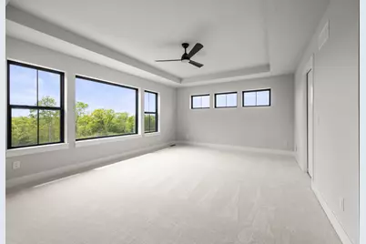 N66W21485  Sagebrush Dr, Menomonee Falls, WI 53051 - Photo 8