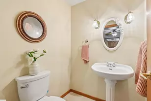 W178N9754 Riversbend Circle, Germantown, WI 53022 - Photo 16