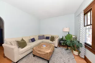 2553 N Dousman St, Milwaukee, WI 53212 - Photo 6