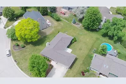 N77W15970  Settlers Ct, Menomonee Falls, WI 53051 - Photo 48