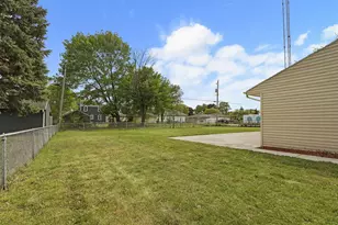 1815 29th St, Kenosha, WI 53140 - Photo 22