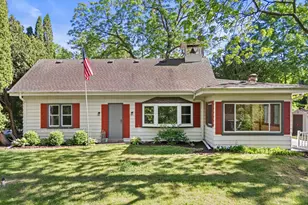 W235S5479 Big Bend Rd, Waukesha, WI 53189 - Photo 1