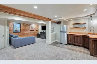 1419  Lee Cir, Manitowoc, WI 54220 - Photo 32
