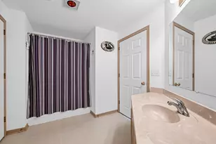 2126 Landings Ln, Delavan, WI 53115 - Photo 26