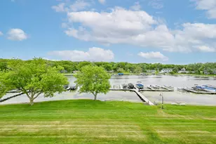 2126 Landings Ln, Delavan, WI 53115 - Photo 20
