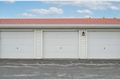 2126  Landings Ln, Delavan, WI 53115 - Photo 30