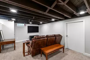 1627 W Fiesta Ln, Mequon, WI 53092 - Photo 24