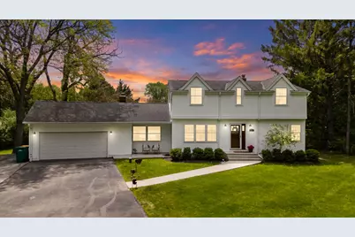 1627 W Fiesta Ln, Mequon, WI 53092 - Photo 34