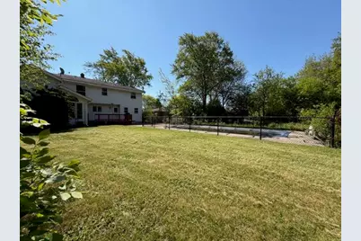 42  Robin Hill Dr, Racine, WI 53406 - Photo 28