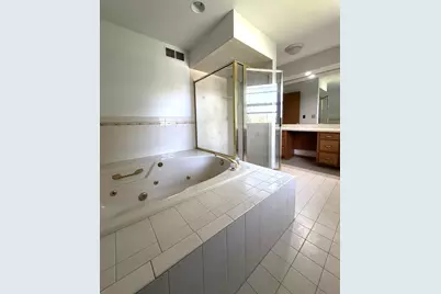 42  Robin Hill Dr, Racine, WI 53406 - Photo 22