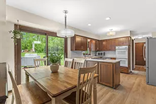 N10W27274 Rolling Ridge Dr, Pewaukee, WI 53188 - Photo 12